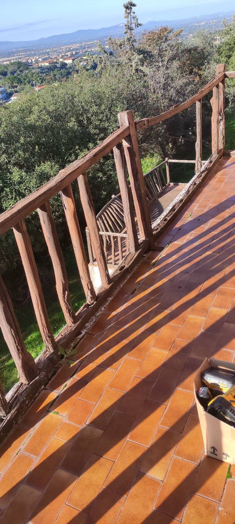 Ringhiere terrazza prima dell'intervento di sostituzione - Foto 1