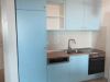 Cucina su misura con mobili laccati azzurro e bianco in stile artigianale - Foto 3